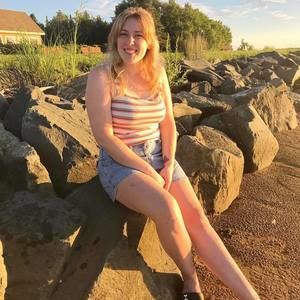 Meet your Posher, Mackenzie